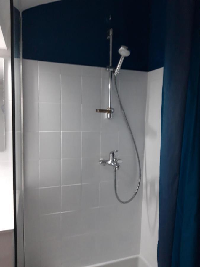 Appartement Independant Сен-Жилдас-дьо-Руис Екстериор снимка