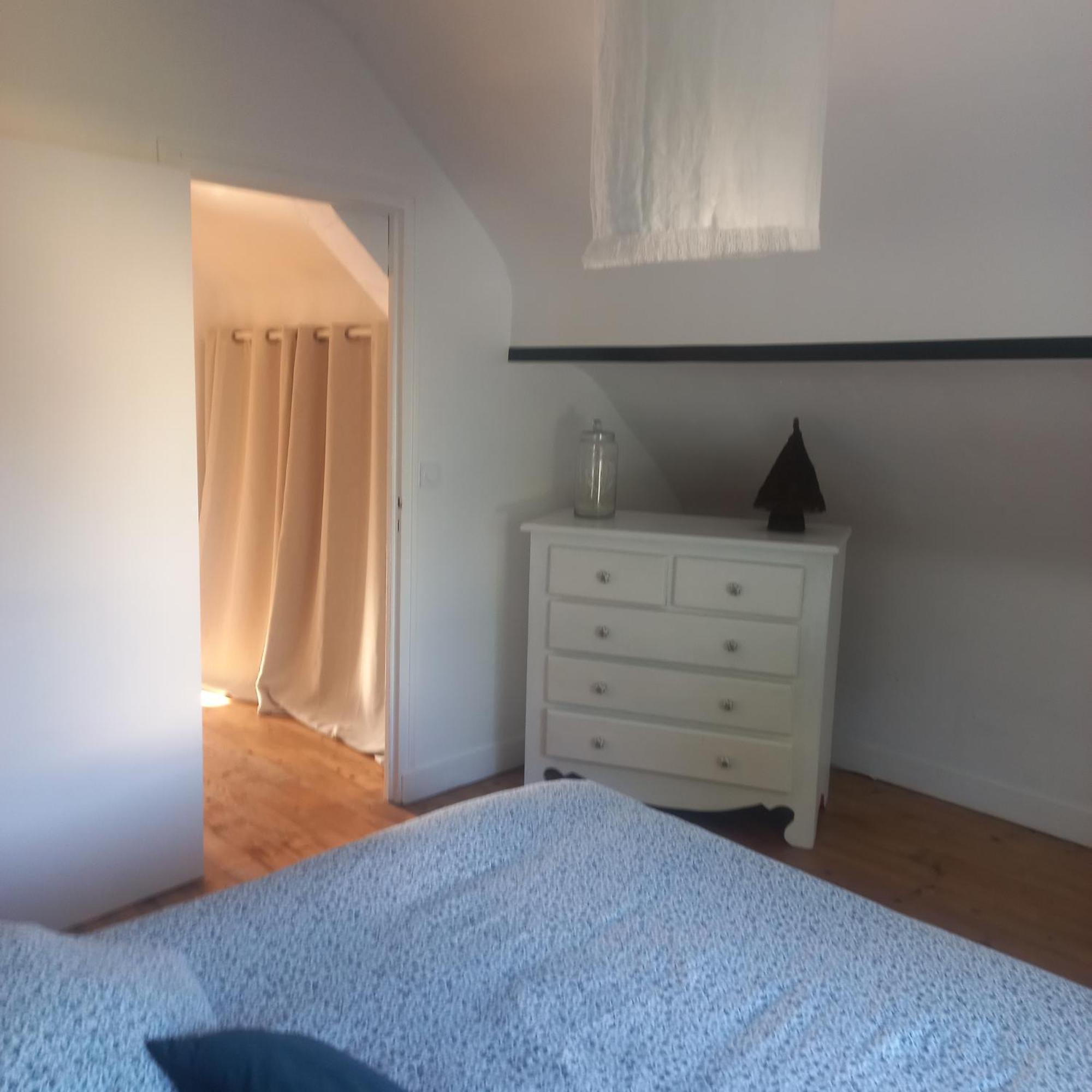 Appartement Independant Сен-Жилдас-дьо-Руис Екстериор снимка